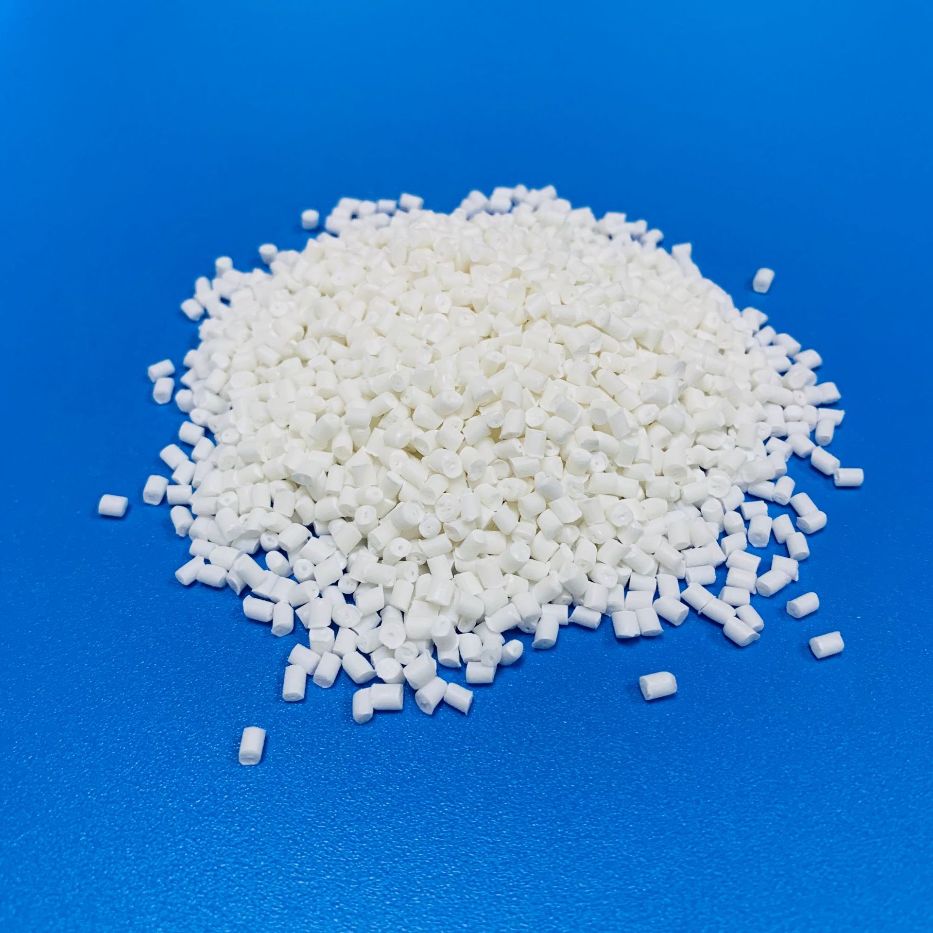工業(yè)碳酸鈣母粒